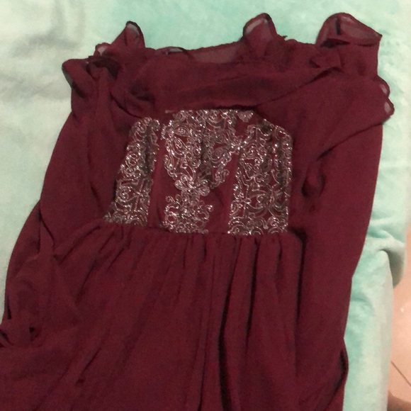 Dress - Picture 4 of 4